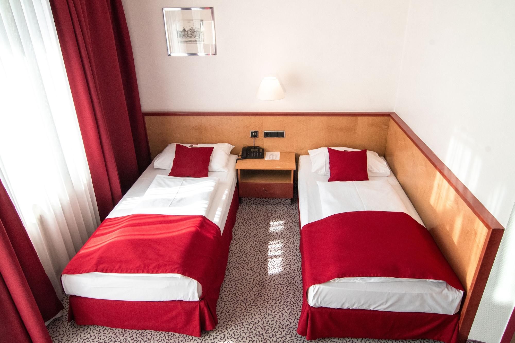 Leomar Hotel Ulm Luaran gambar